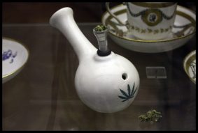 Bong vs Pipe